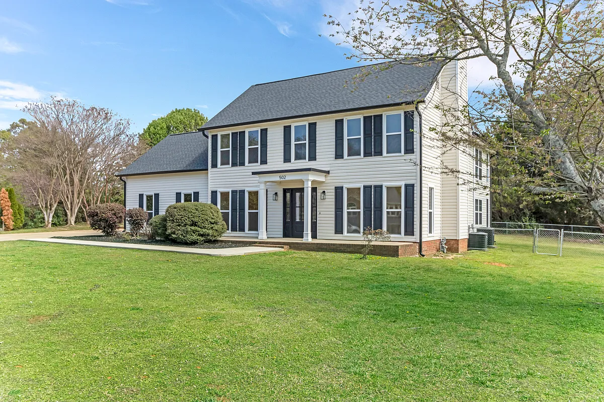 Building Photo - 502 Kavan Ct