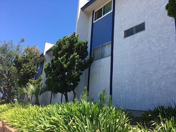 Front facing Narbonne Ave