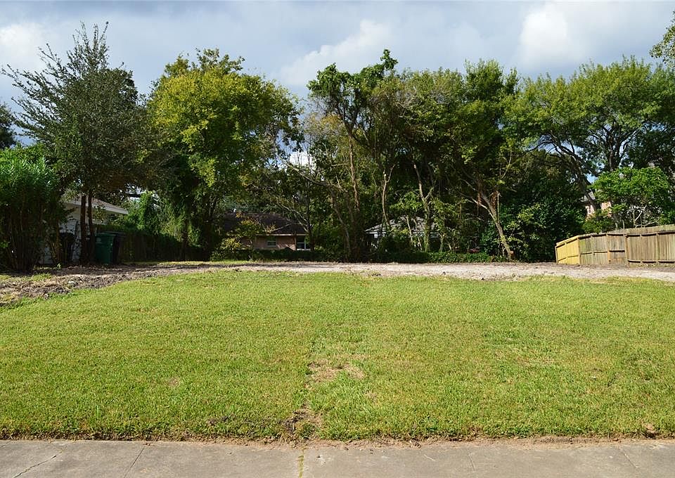 2nd image of 8702 Bevlyn Dr