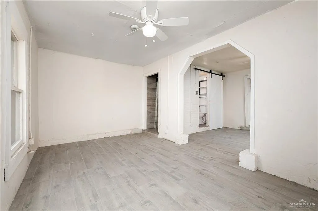 1 bed, 1.0 bath, 914 sqft, $650 — Photo 4