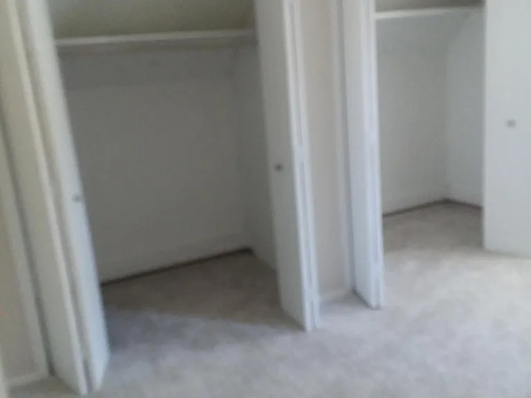 444 S Vincent St — Photo 9