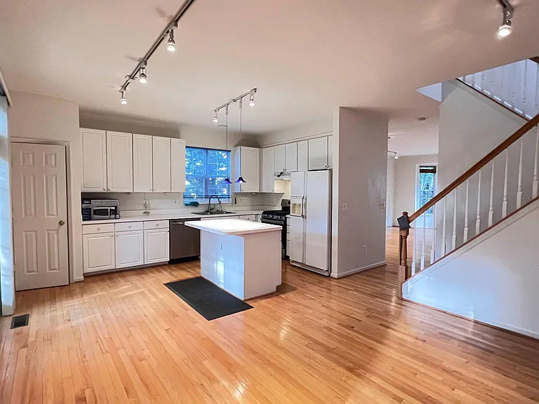 4100 Flower Box Ct — Photo 12