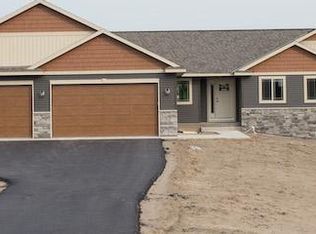 5973 Rub Of The Green St, Saint Cloud, MN 56304
