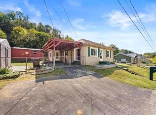 812 Chinn St, Raceland, KY 41169