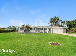 2705 SE 17th Pl, Cape Coral, FL 33904
