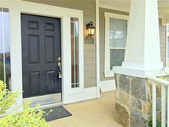 4th image of 10410 Cedar Lake Dr