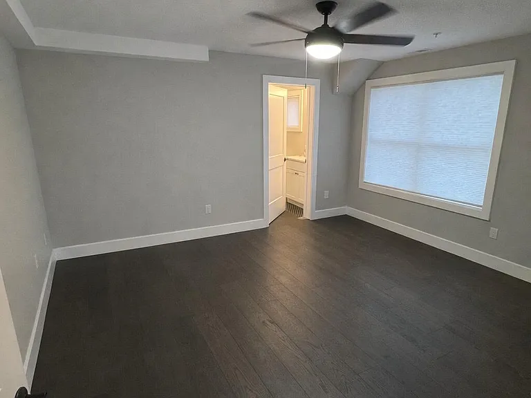 13 Tanner St #A2 — Photo 9