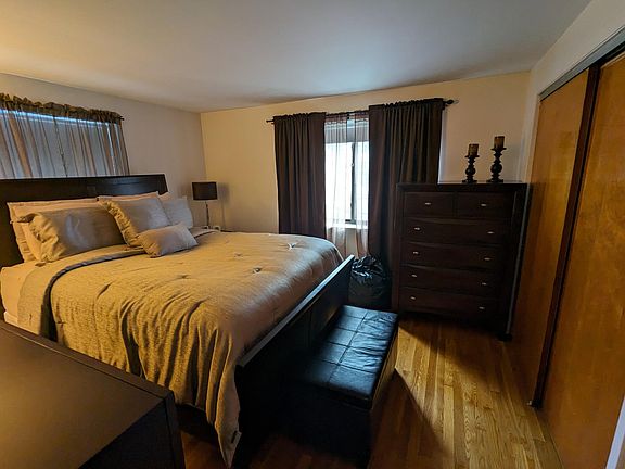 3rd image of 191 W Wyoming Ave #10A