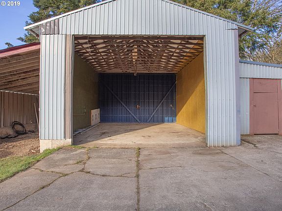 5th image of 11612 NE 202nd Ave