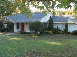 302 Glenwood Dr, Monticello, AR 71655