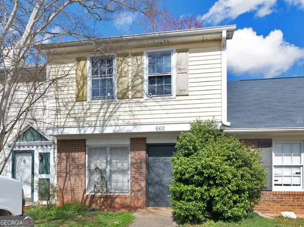 662 Browning Ln SE, Conyers, GA 30013