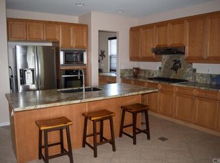 31817 Via Del Paso, Winchester, CA 92596