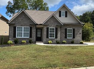 916 E Beaver Creek Dr, Knoxville, TN 37918