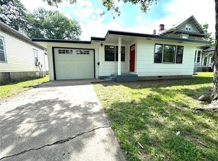 113 N Osage St, Girard, KS 66743