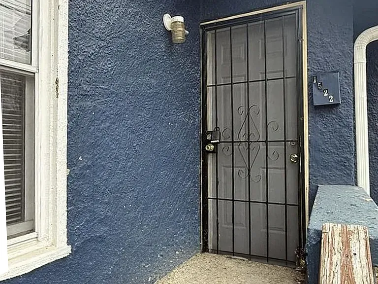 1522 N Tacoma Ave — Photo 2