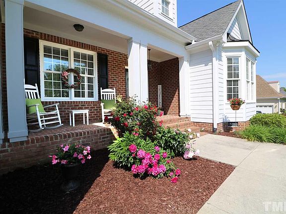 2nd image of 1311 Saint Andrews Dr
