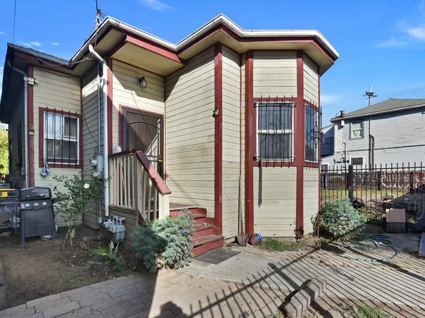 731 Campbell St, Oakland, CA 94607