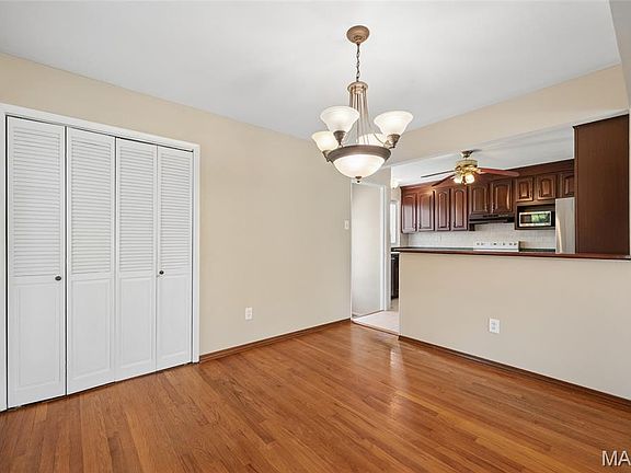 5th image of 715 Gonzaga Ln