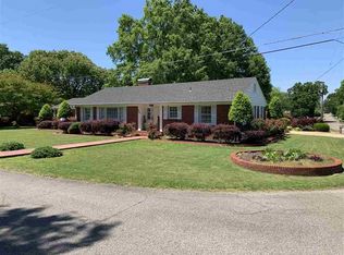 295 Carrington Dr, Savannah, TN 38372