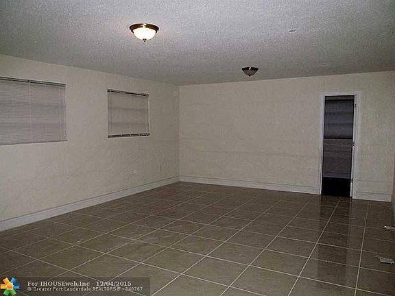 3rd image of 20630 NW 28th Ave