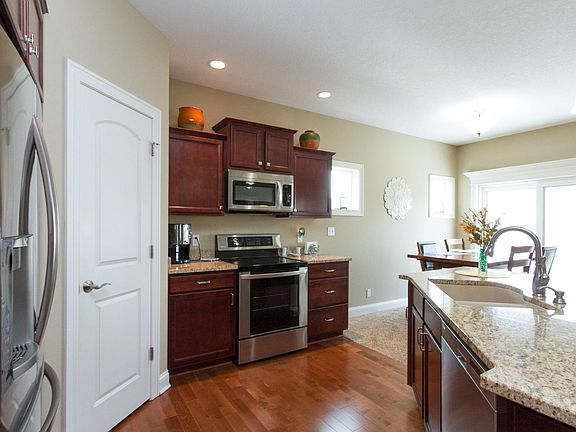 3rd image of 4107 Brickman Ave