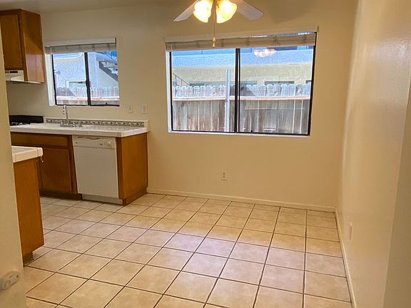 3rd image of 754 Newport Ave APT C
