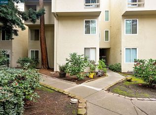 2716 Oak Rd APT 100, Walnut Creek, CA 94597