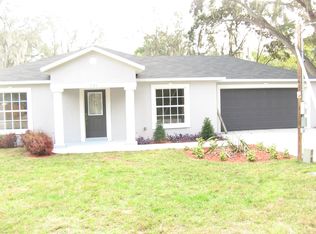 131 Bishop St, Auburndale, FL 33823