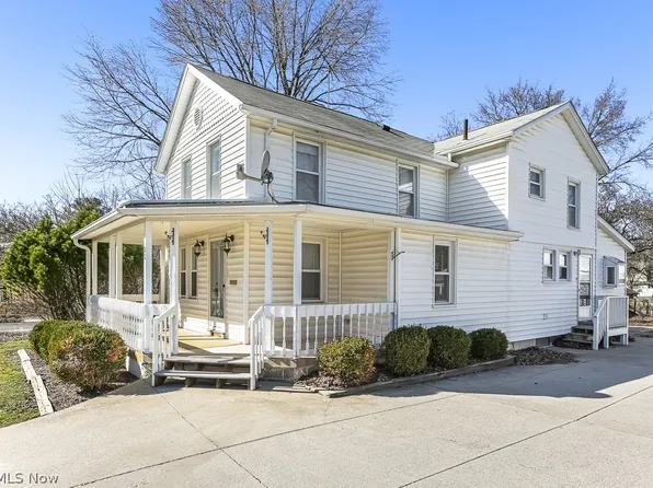 85 Maple Dr, Hudson, OH 44236