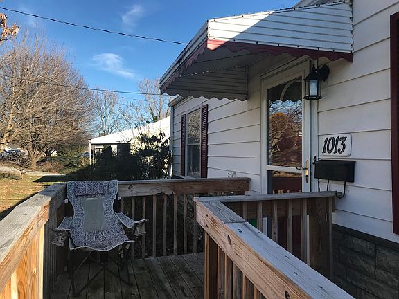 3rd image of 1013 Johnson Ave