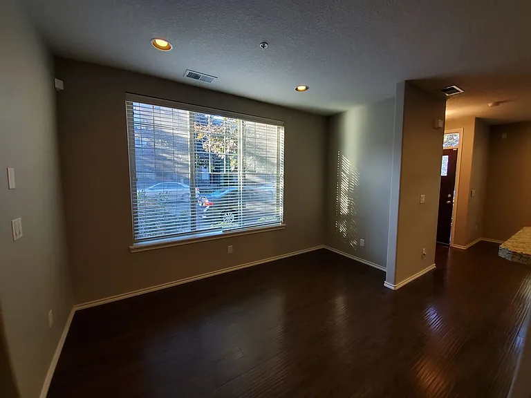 15983 NW Hildago Ln — Photo 10
