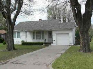 1573 N Saint Clair St, Wichita, KS 67203
