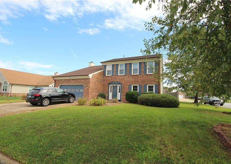 1st image of 1866 Bloomfield Dr