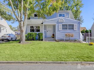 292 Morgan Ave, Old Bridge, NJ