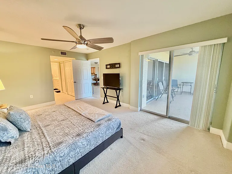 551 Casa Bella Dr #204 — Photo 20