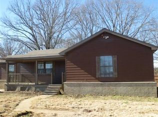 426 Honeysuckle Rd, Moscow, TN 38057