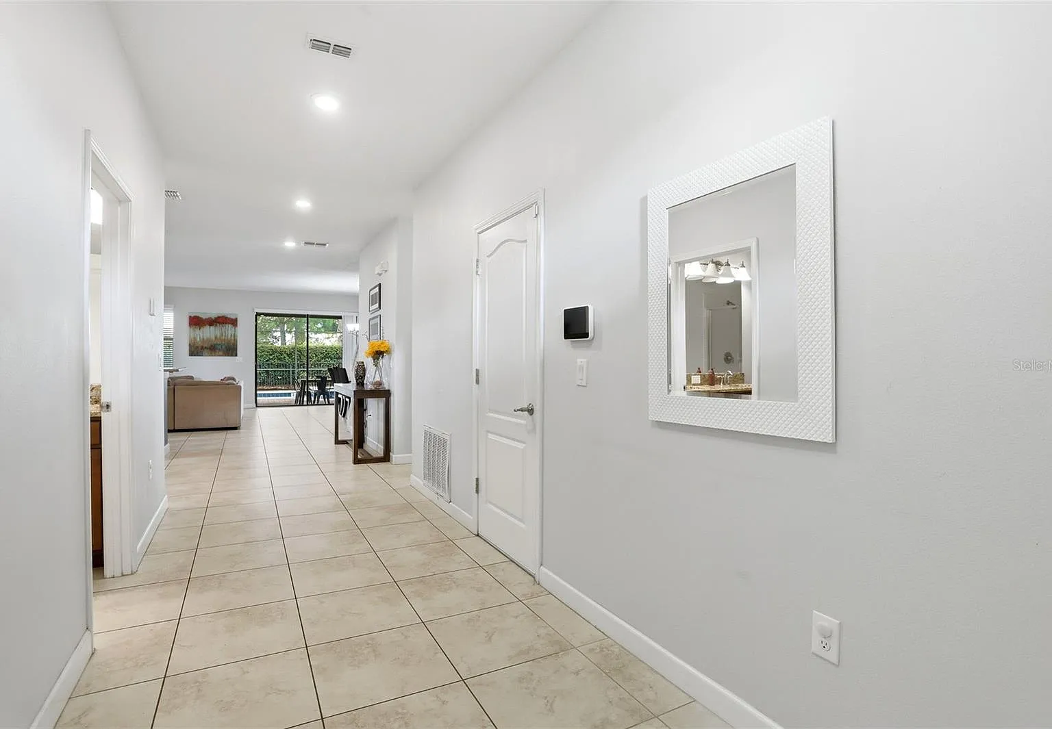 7 bed, 5.0 bath, 3524 sqft, $3,800 — Photo 3