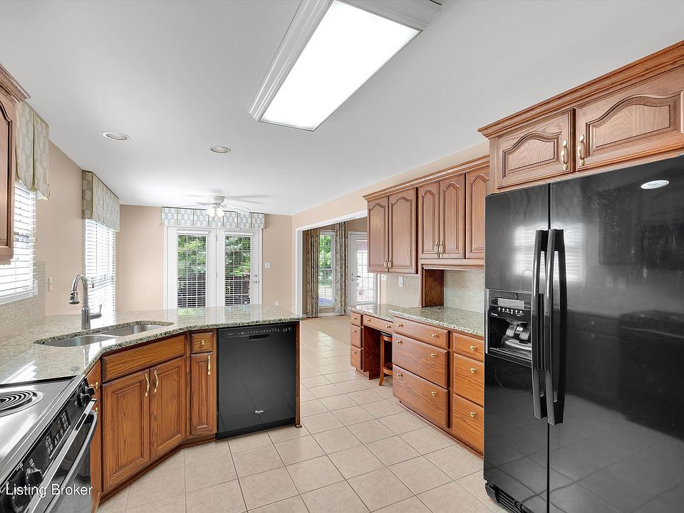 7728 Cottage Cove Way, Louisville, KY 40214 | MLS #1700453