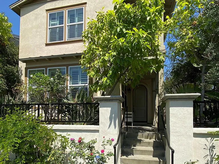 254 Flyers Ln — Photo 1
