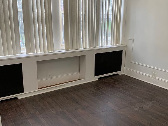 4th image of 12618 23rd Ave Floor 1