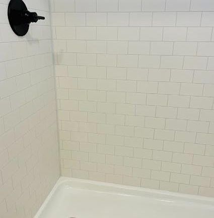 4th image of 11443 Emelita St