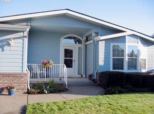 2421 Lansdown Rd, Eugene, OR 97404