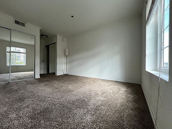 2nd image of 4401 Sepulveda Blvd