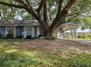 693 Tarawa Dr, Mobile, AL 36609