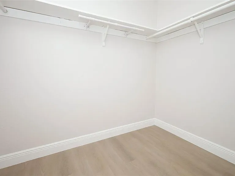 4029 Henley Rd #1705 — Photo 18