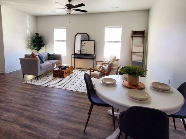 210 Wilson St #101, Van Meter, IA 50261