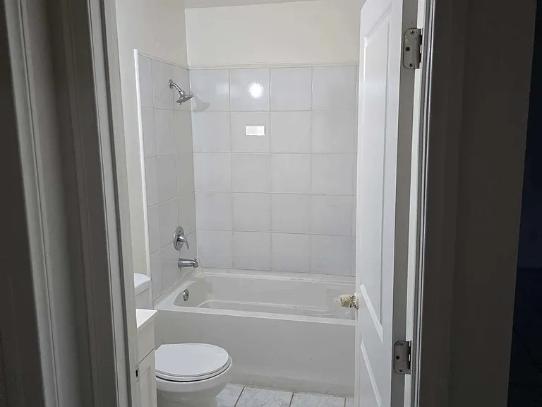 16442 Lariat Rd #B — Photo 4