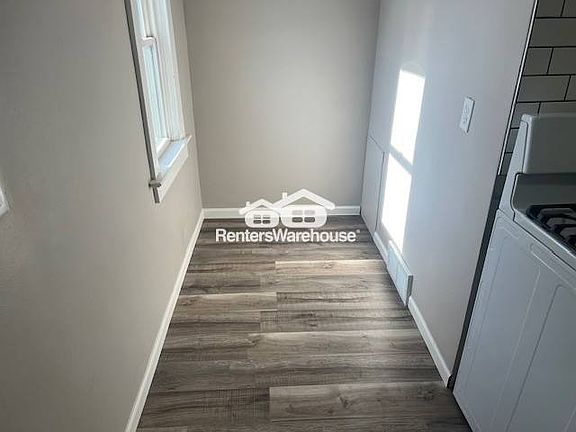 4th image of 792 Edmund Ave Unit 2