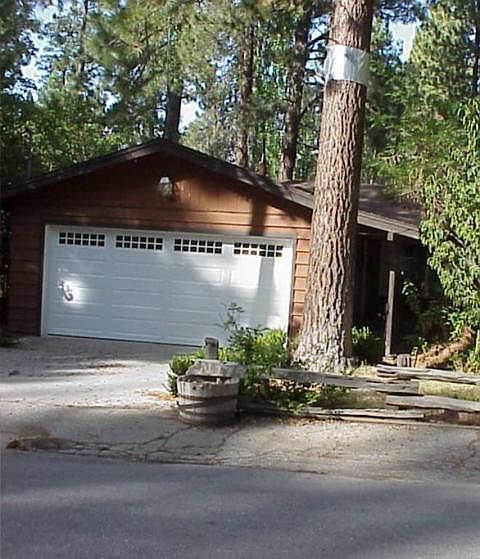 1st image of 179 Finch Dr