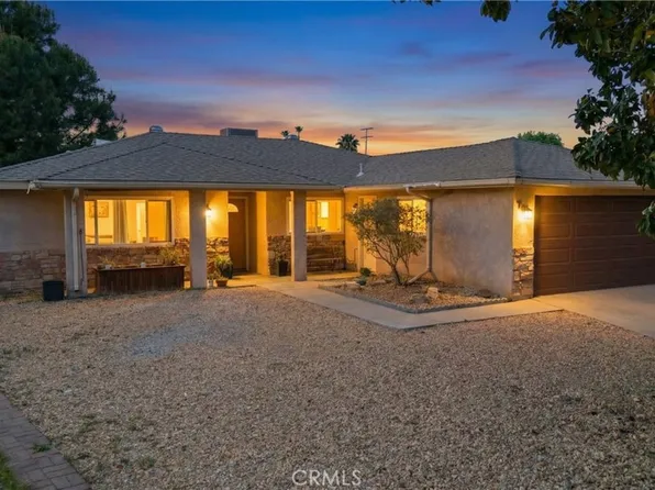 766 Robert Dr, Hemet, CA 92543